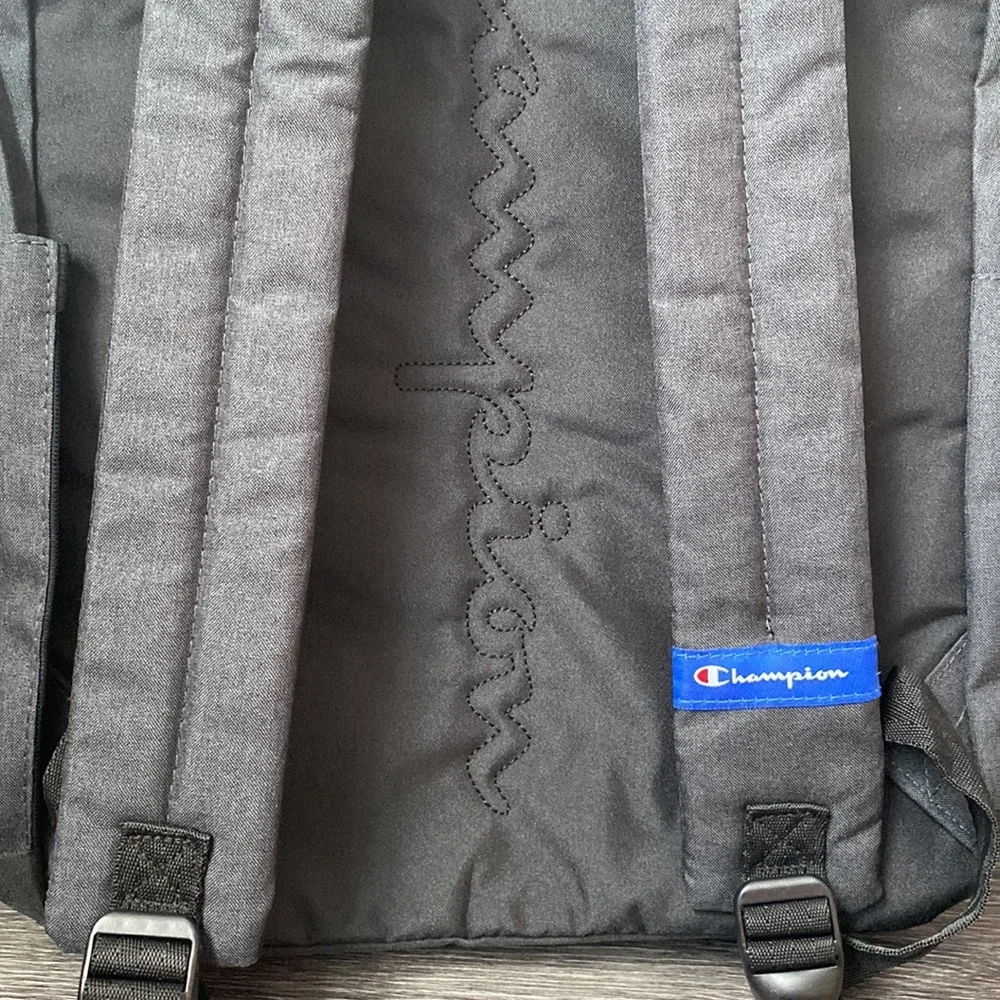 Champion Momentum Backpack in Heather with blue lining - ultimate durability NEW